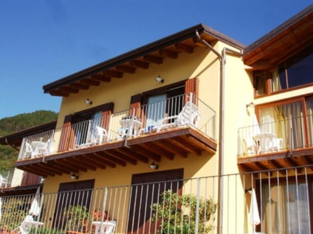 Residence Mirena - Rebomaholidays Tignale Exterior foto